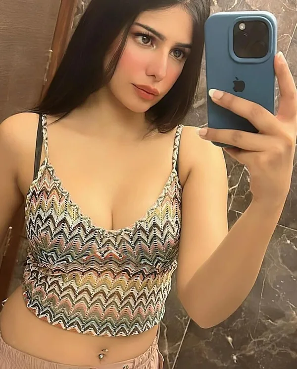 Aisha - Local Beauty